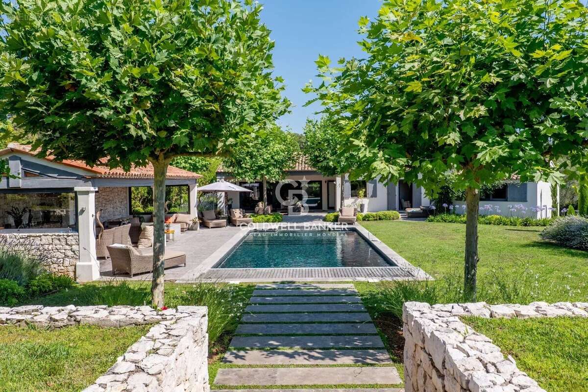 Maison à MOUGINS