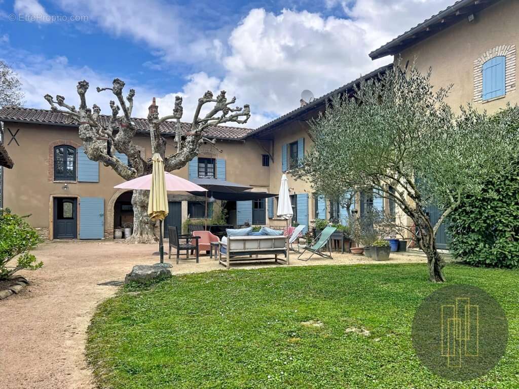 Maison à SAINTE-EUPHEMIE