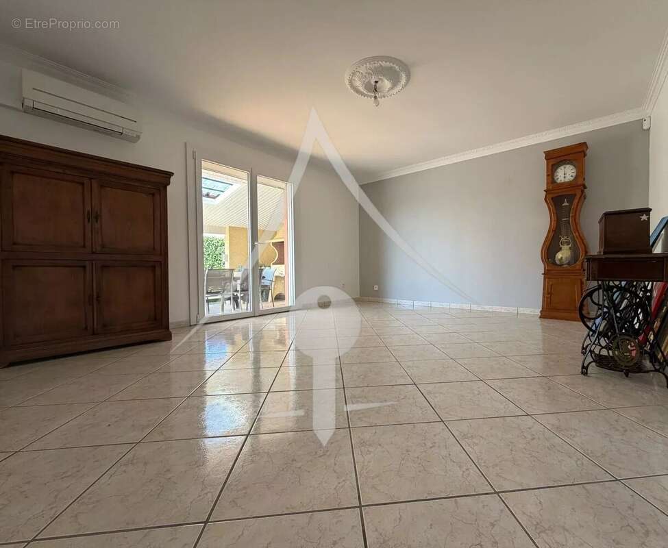 Charmante maison T5 avec piscine et jardin à Longages - photo 14