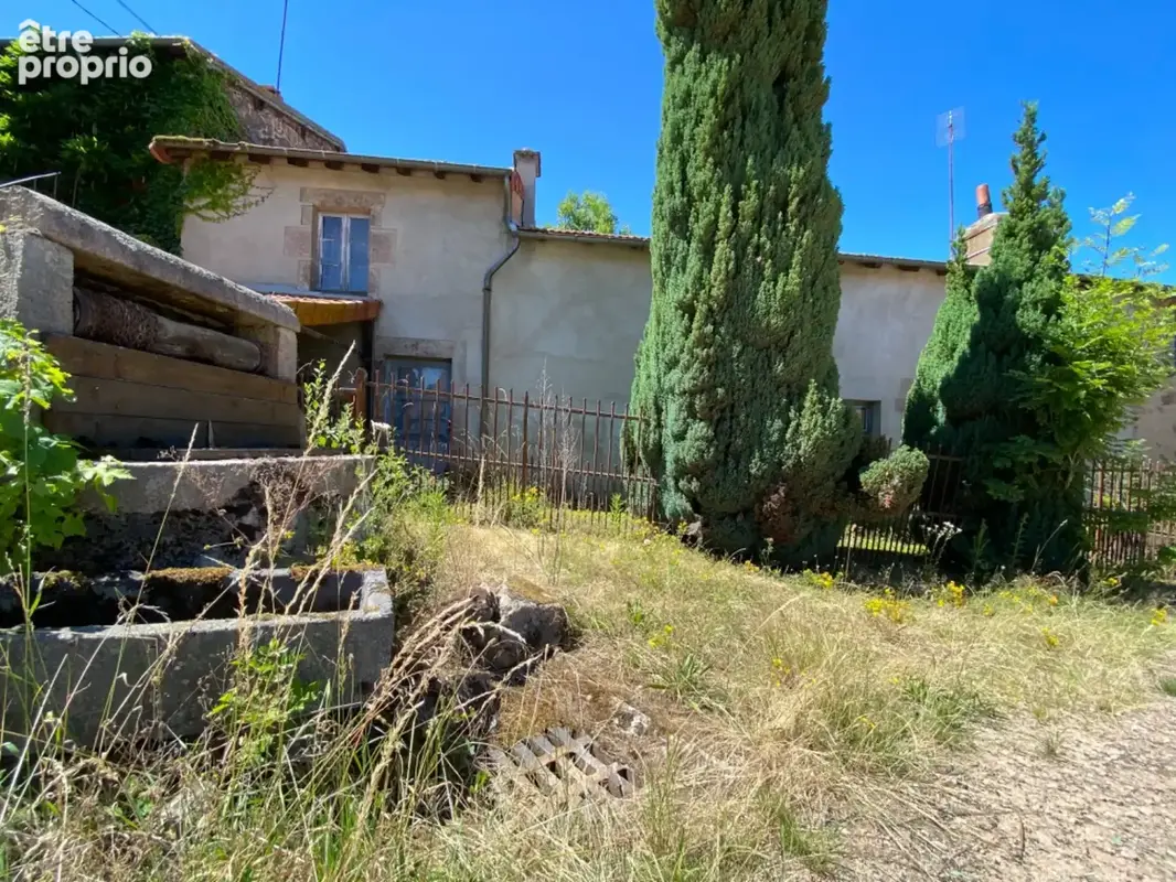Maison à SAINT-MARTIN-D'ESTREAUX