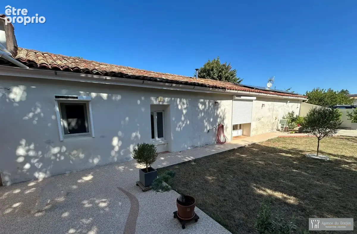 Maison à SAINT-QUANTIN-DE-RANCANNE