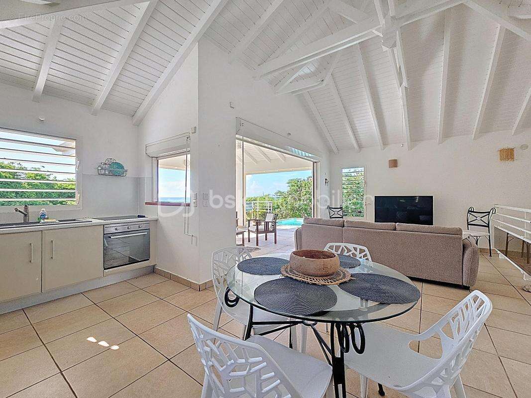 Maison à SAINT-FRANCOIS