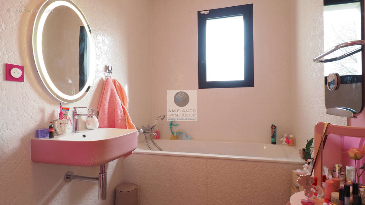 Maison à SAINT-PERAY