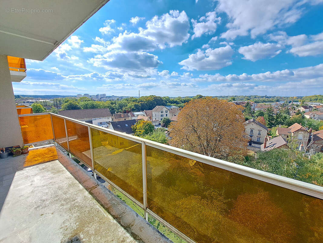 Appartement à MELUN