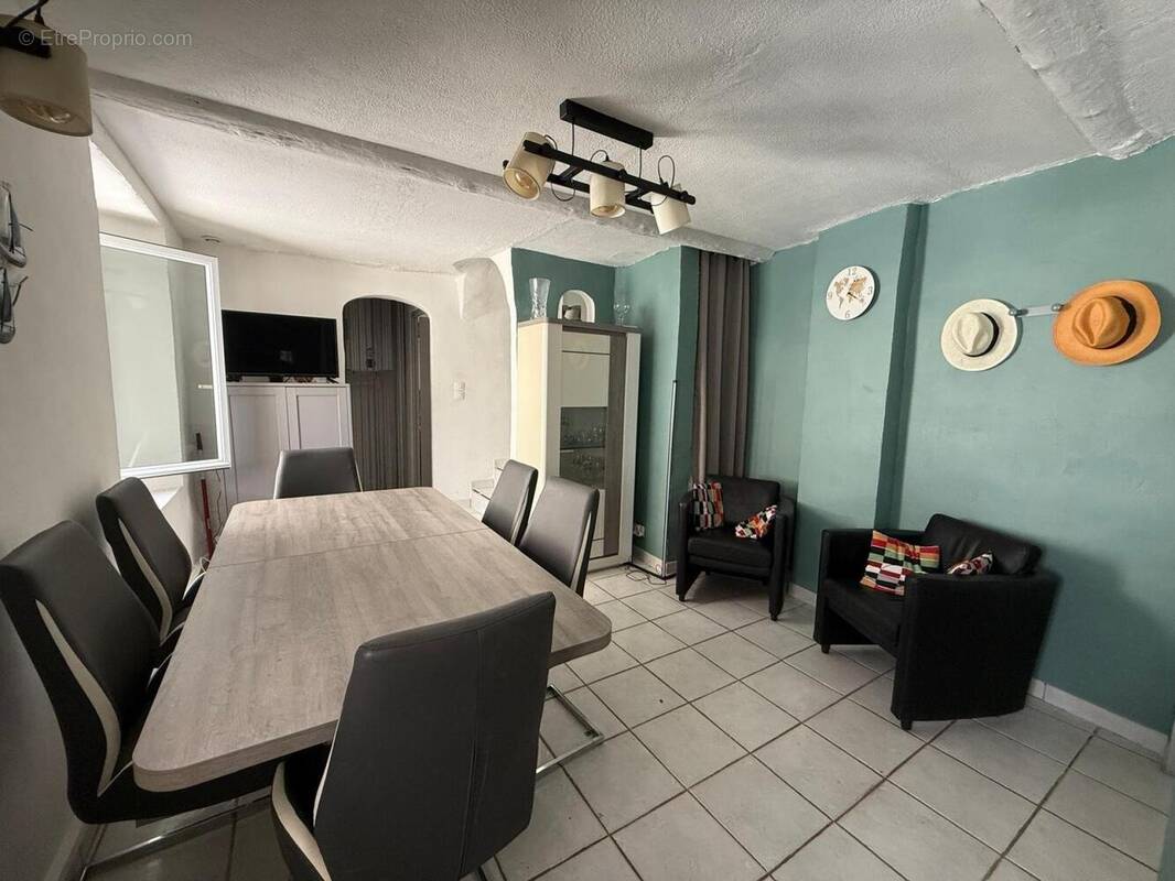 Photo 1 - Maison à PERTUIS