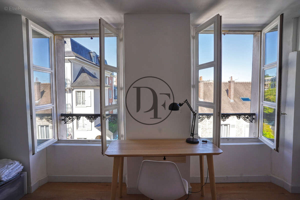 Appartement à FONTAINEBLEAU