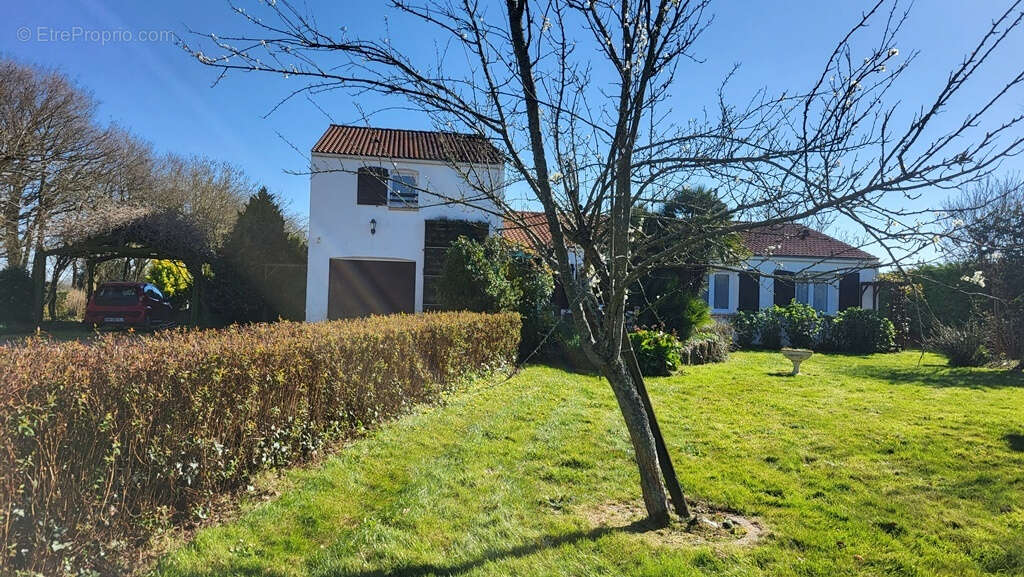 Maison Les Sables d'Olonne 5 pièces 129m2 + T2 45 m2 - photo 17