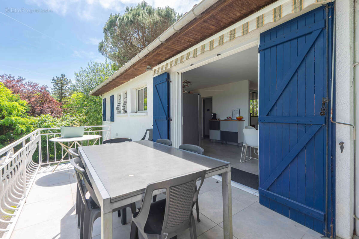 Maison à CENAC