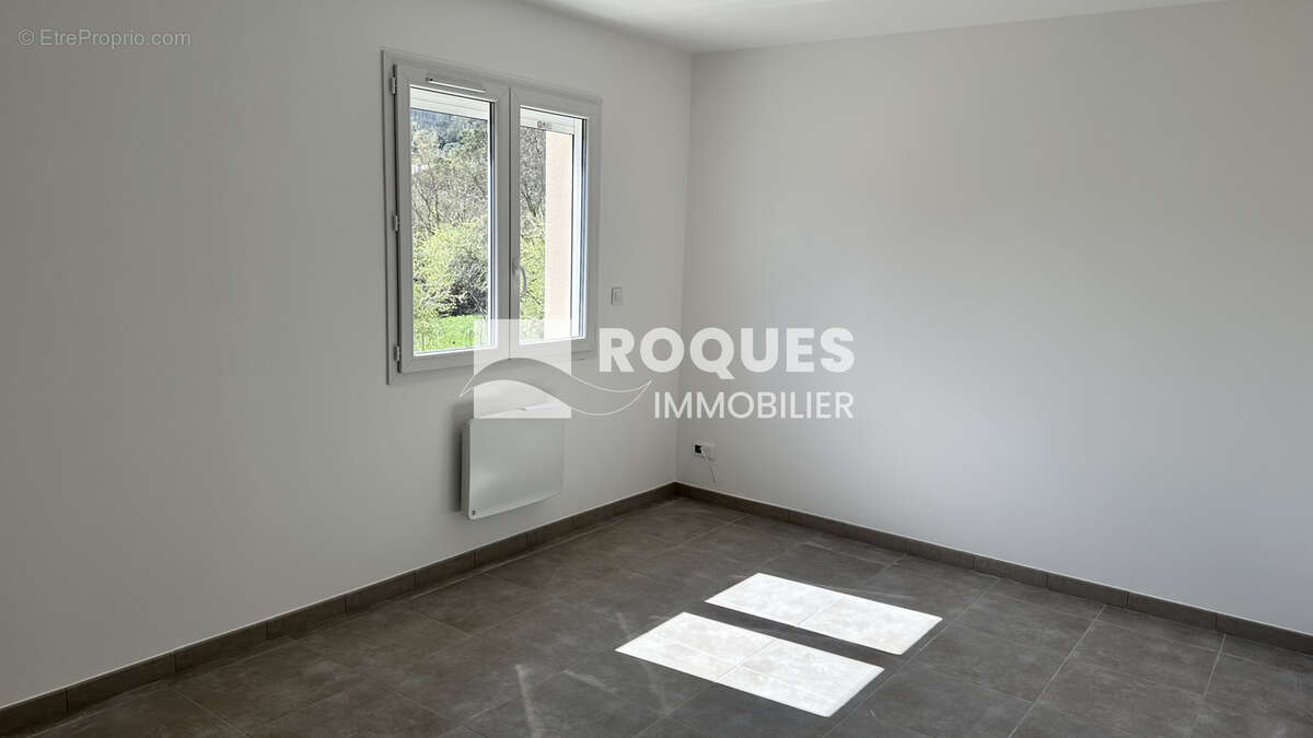 Maison à LE BOUSQUET-D'ORB