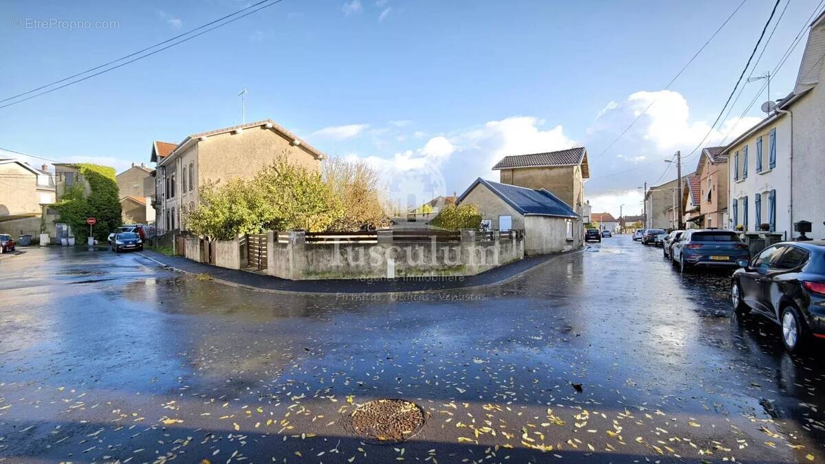 Appartement à JARNY