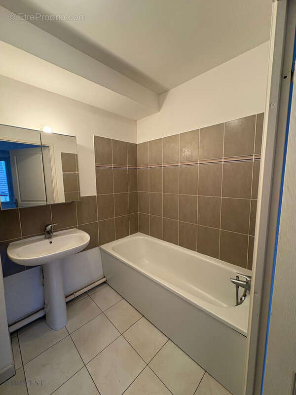 Appartement à CLAYE-SOUILLY