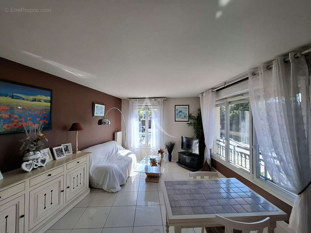 Appartement à LIMEIL-BREVANNES