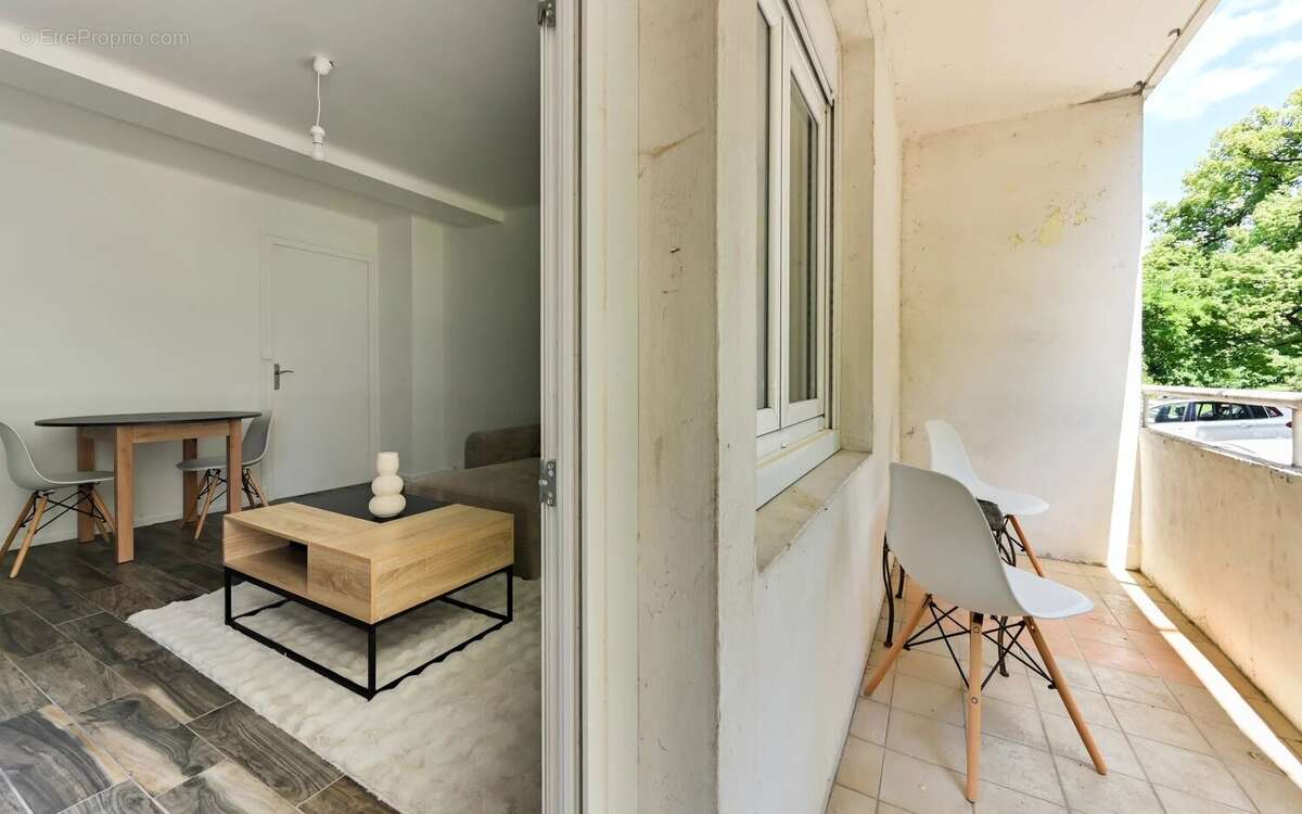Appartement à LYON-5E