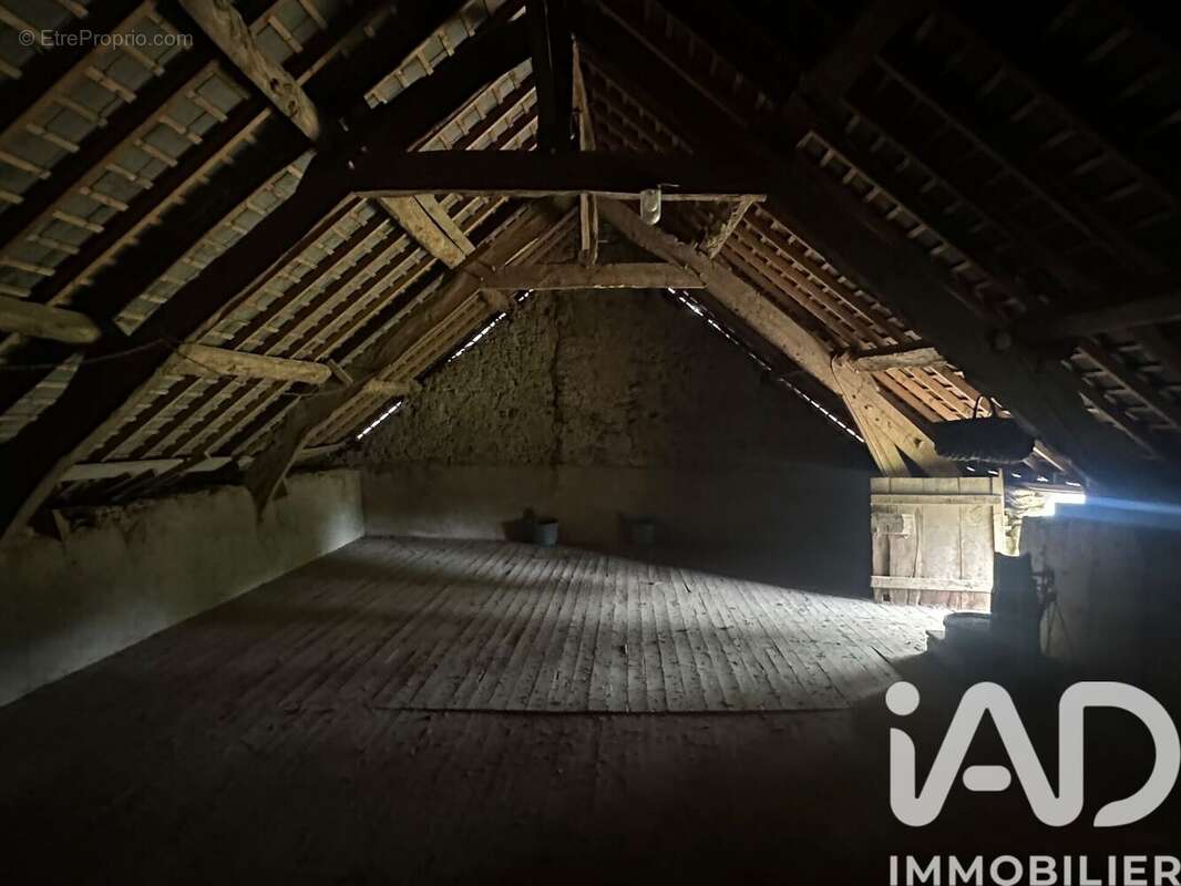 Photo 7 - Maison à LES BRULAIS