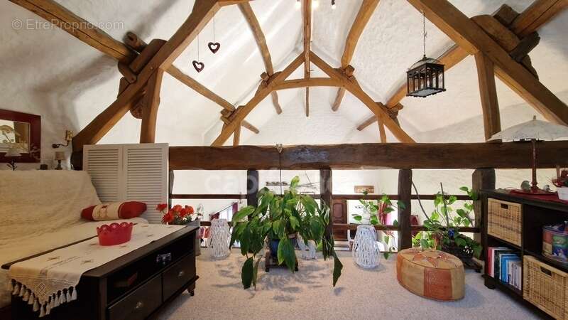 Dpt Essonne (91), à vendre proche de Méréville propriété 8 pièces avec maisonnette, jardin clos, cave et garage - photo 14