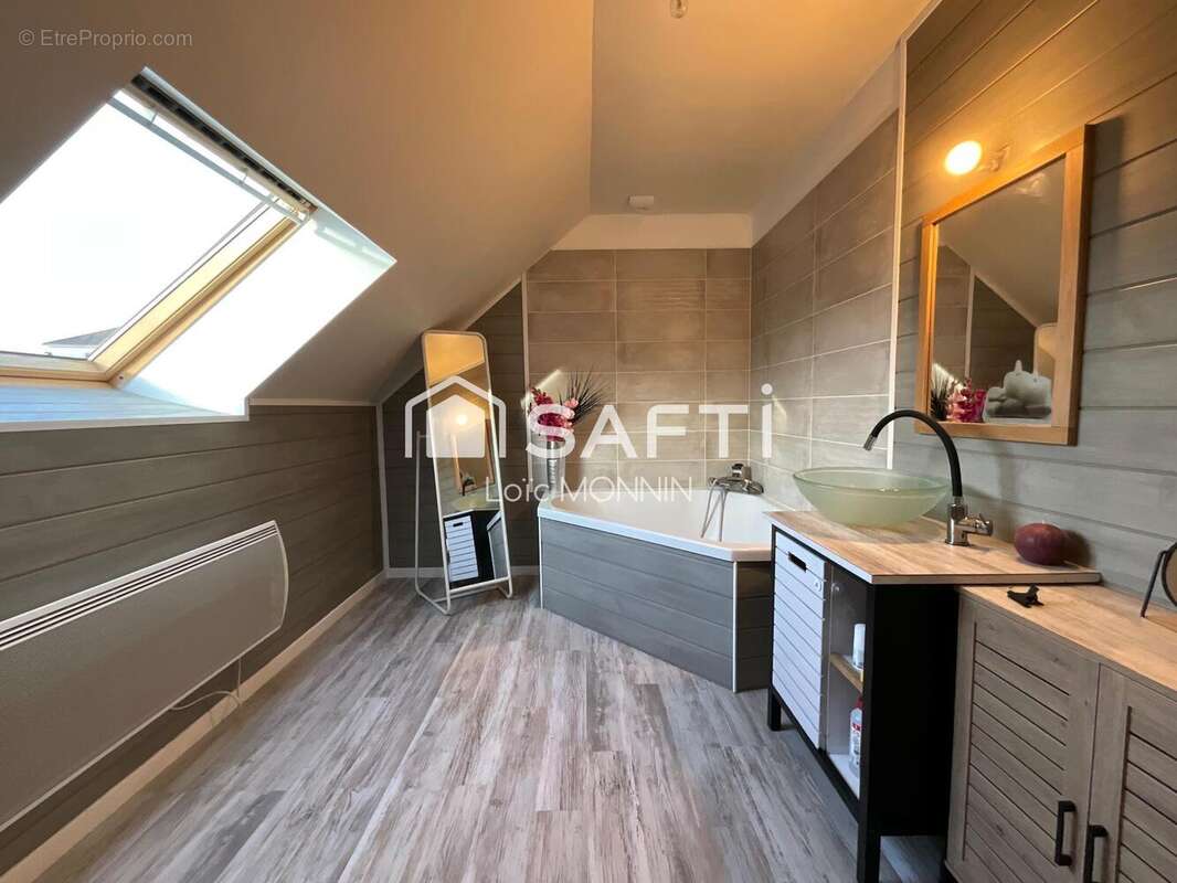 Photo 6 - Maison à VALDAHON