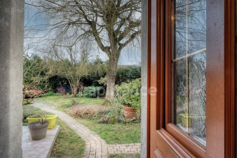 Dpt Yvelines (78), à vendre proximité immédiate THOIRY, Maison 4 pièces - photo 13