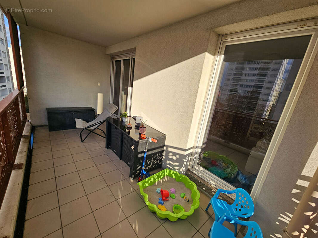 Appartement à LYON-7E