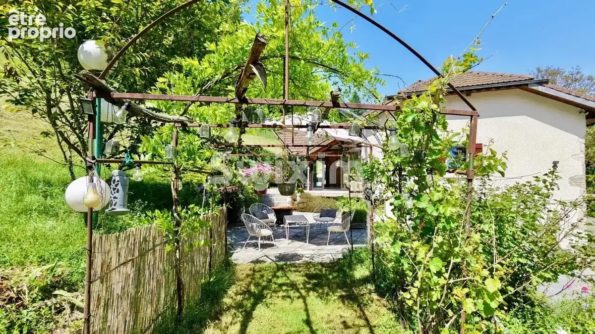 Maison de Charme avec Sauna et Spa dans un écrin de verdure - photo 2