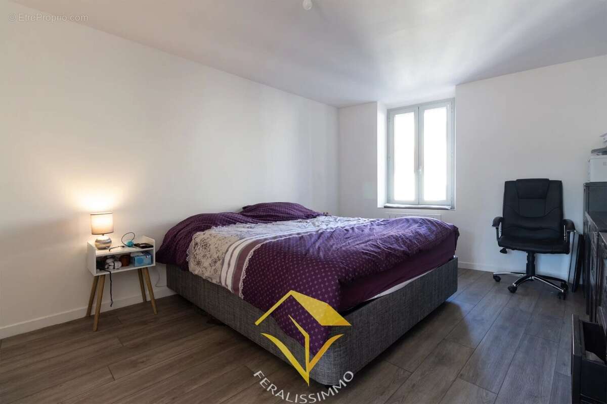 Maison à COURDIMANCHE