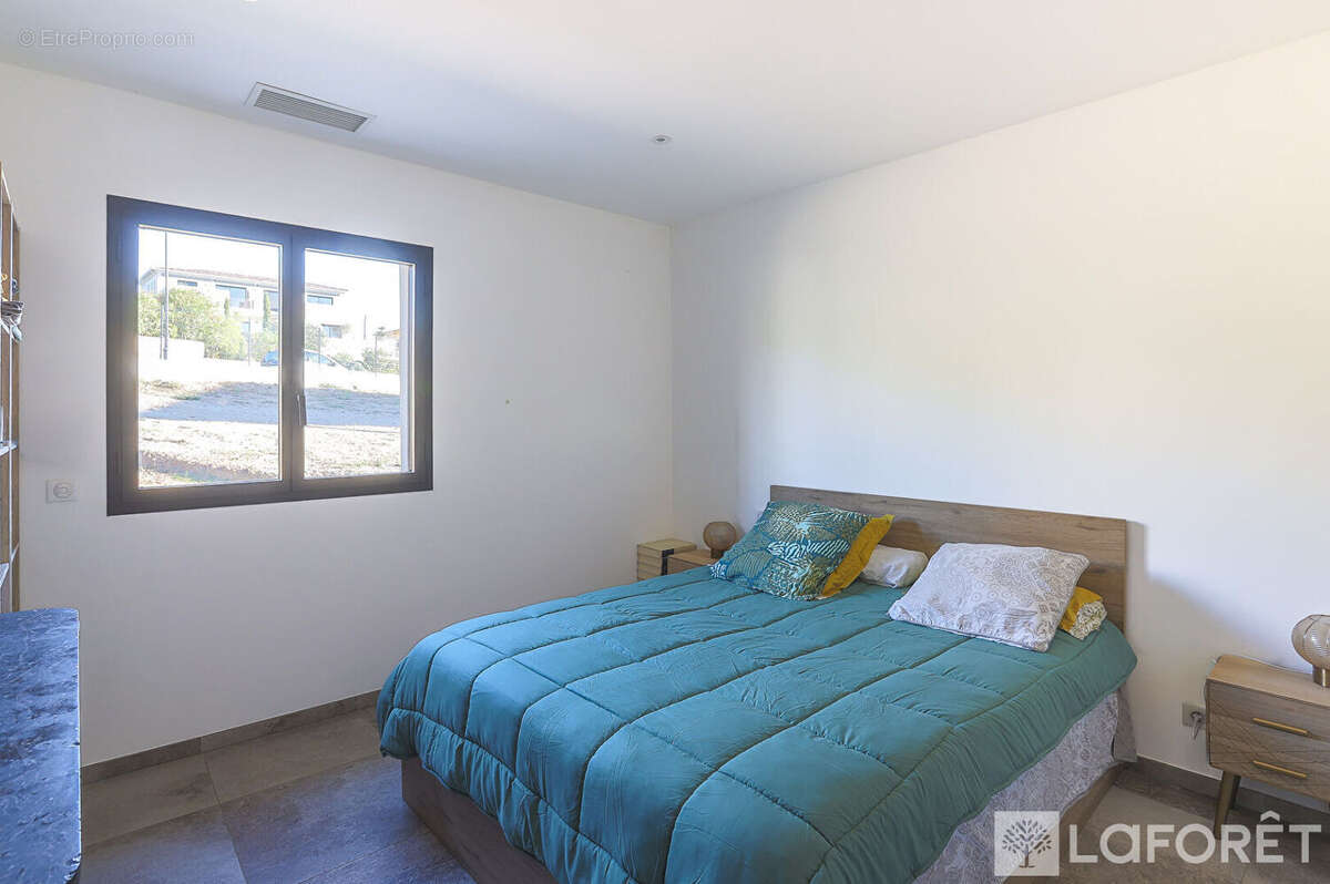 Maison à L'ILE-ROUSSE