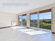 Photo 1 - Appartement à LE PECQ