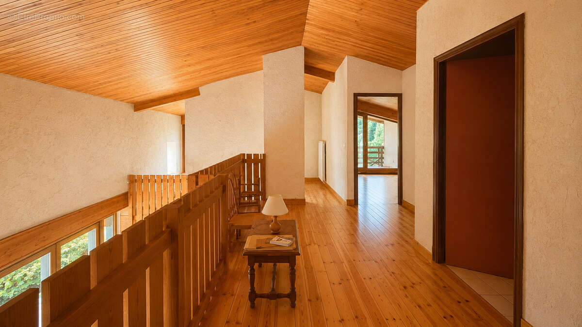 Maison à CHABRELOCHE