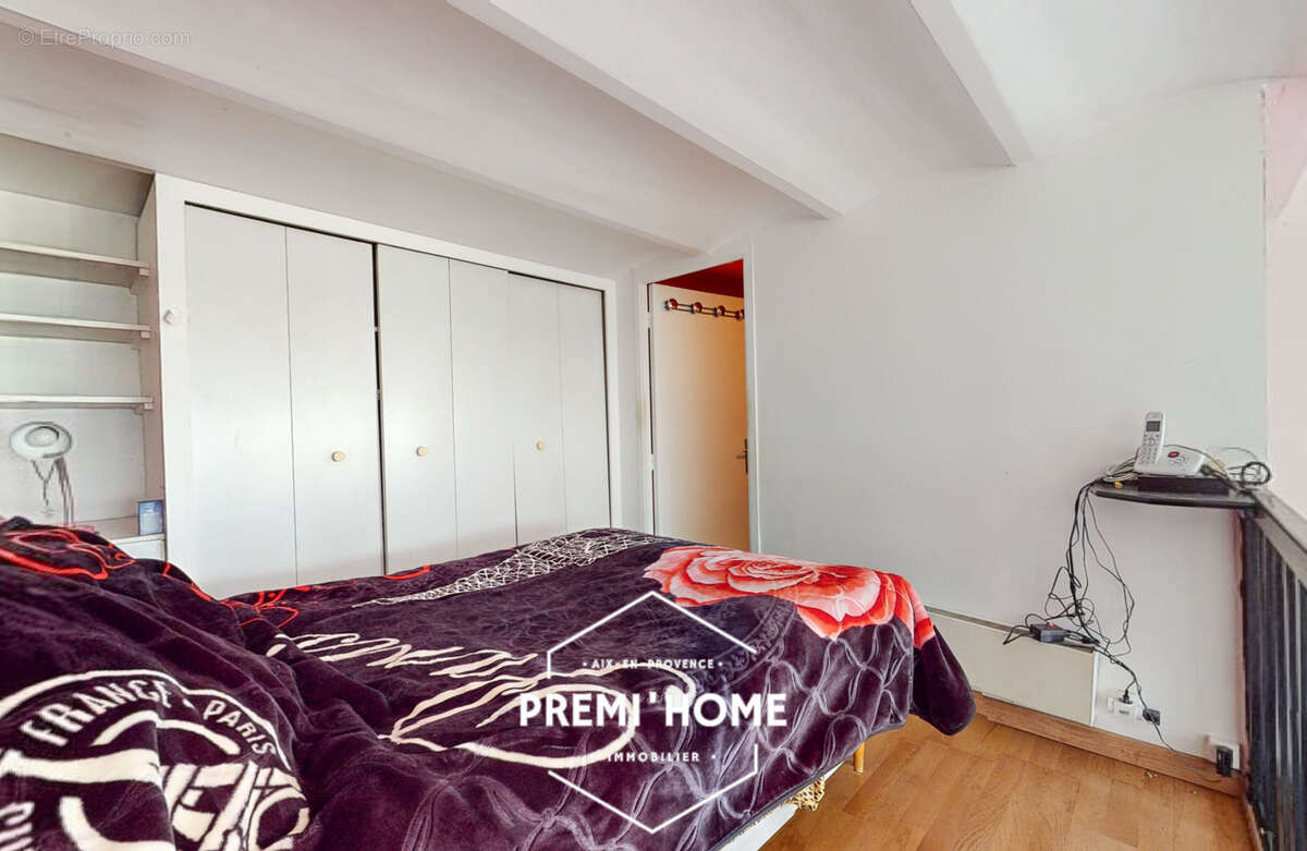 * a vendre t2 mezzanine proche rotonde aix en provence *  - photo 7