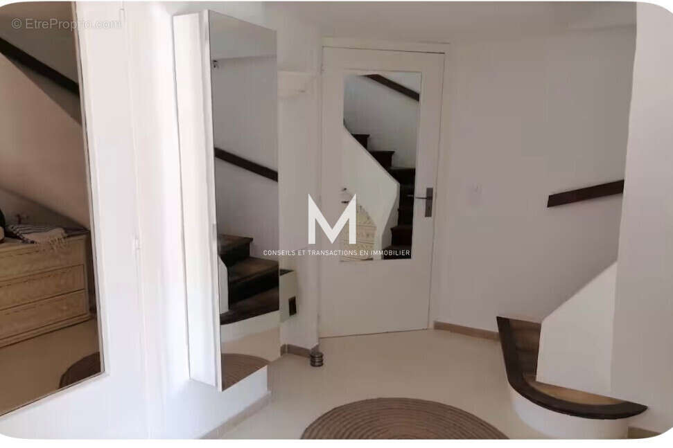 Appartement 39 m² à Roquebrune-Sur-Argens  - photo 4