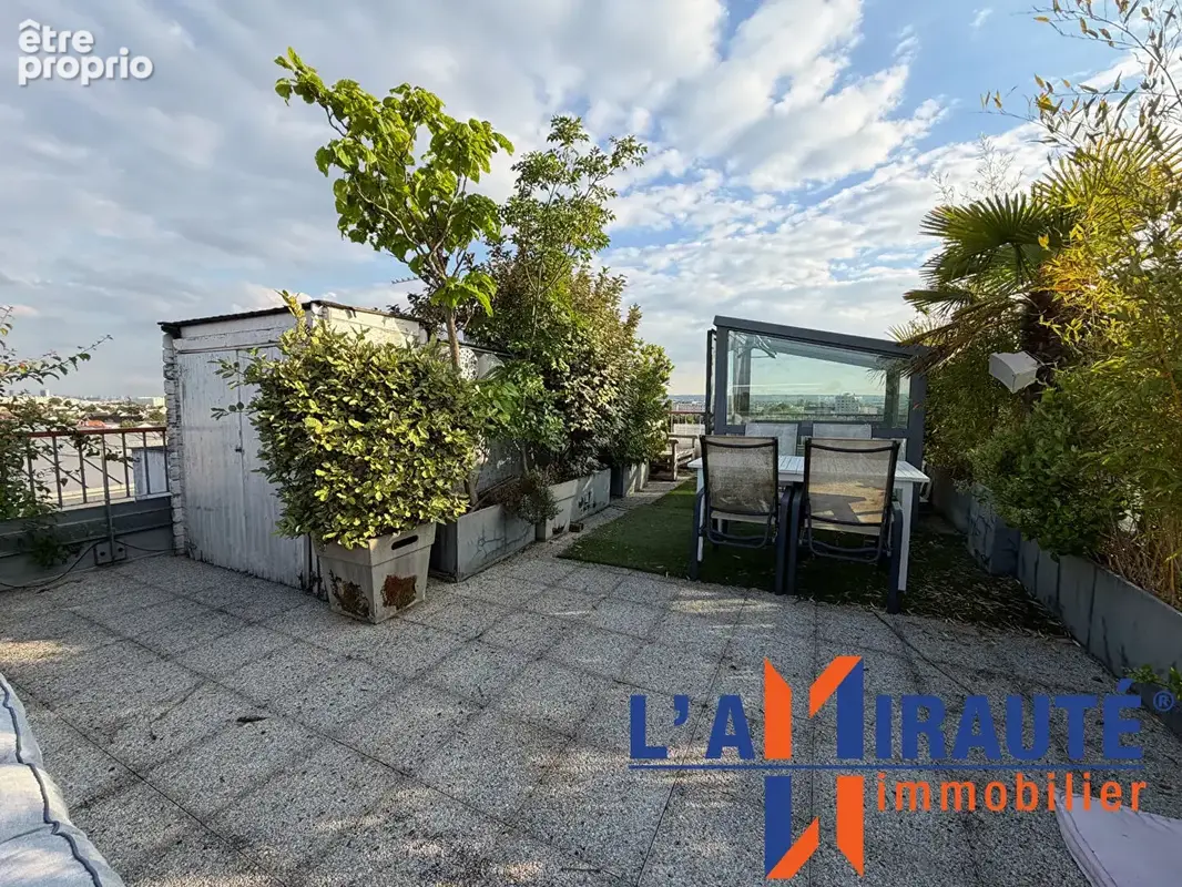 Appartement avec terrasse Rooftop  vue à 360° 5 pièce(s) 93 m2 - photo 2