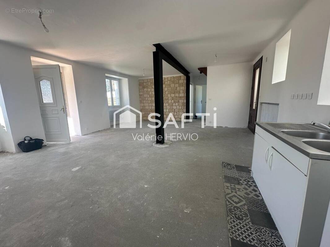 Photo 1 - Maison à LARRE