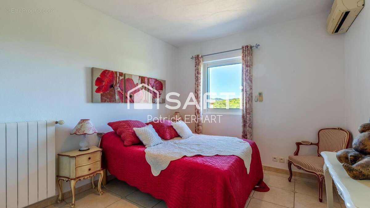 Photo 8 - Maison à PUGET-SUR-ARGENS