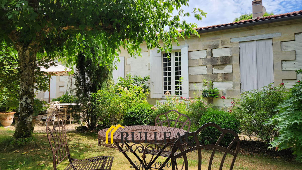 Maison à CAVIGNAC