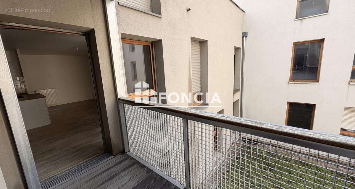 Appartement à SAINT-DENIS
