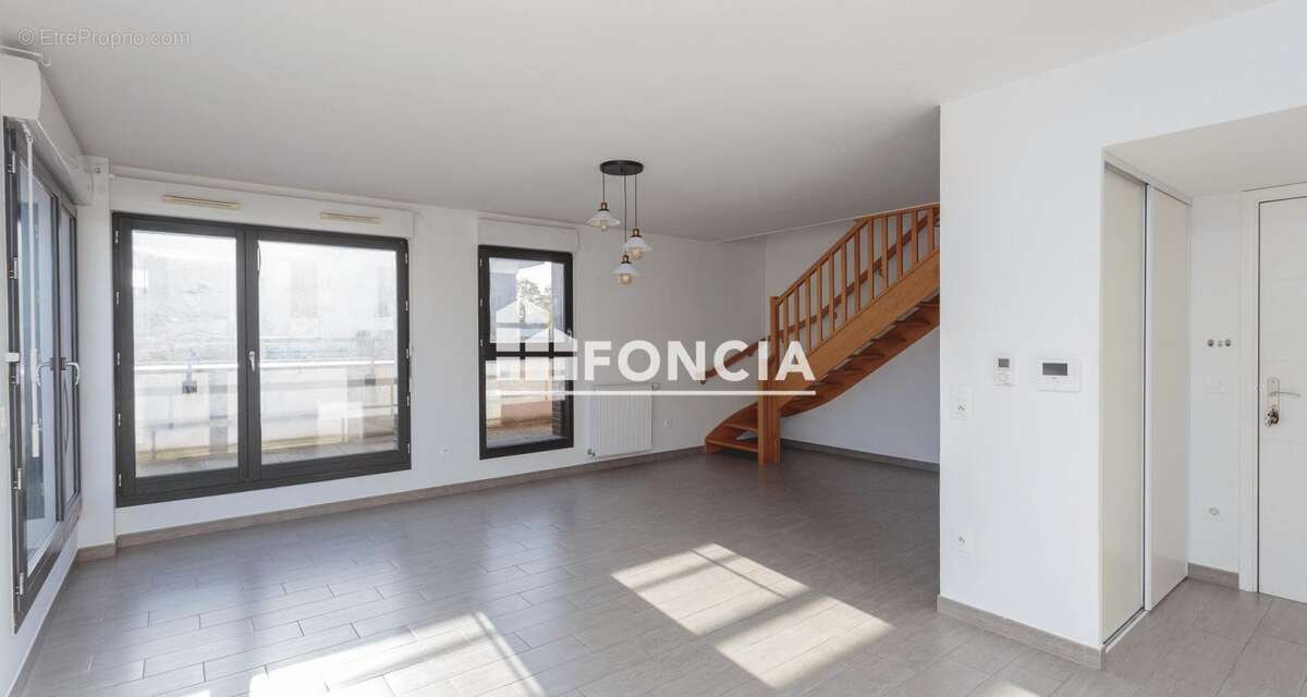 Appartement à PONTOISE