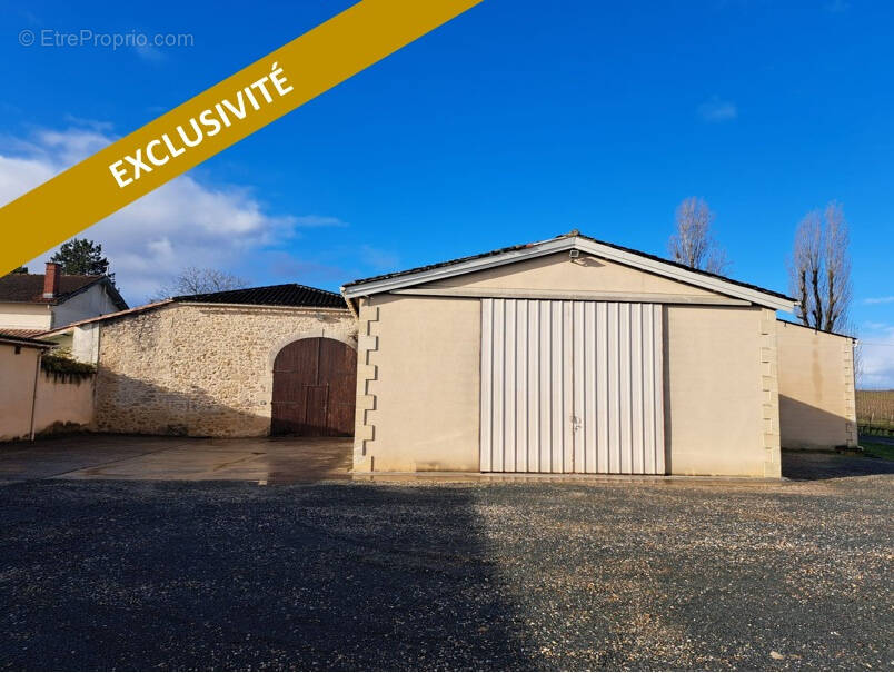 Maison à SAINT-MACAIRE