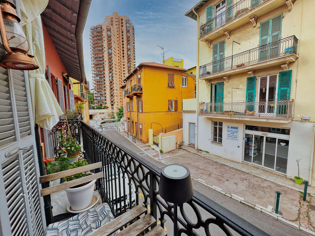 Appartement à ROQUEBRUNE-CAP-MARTIN