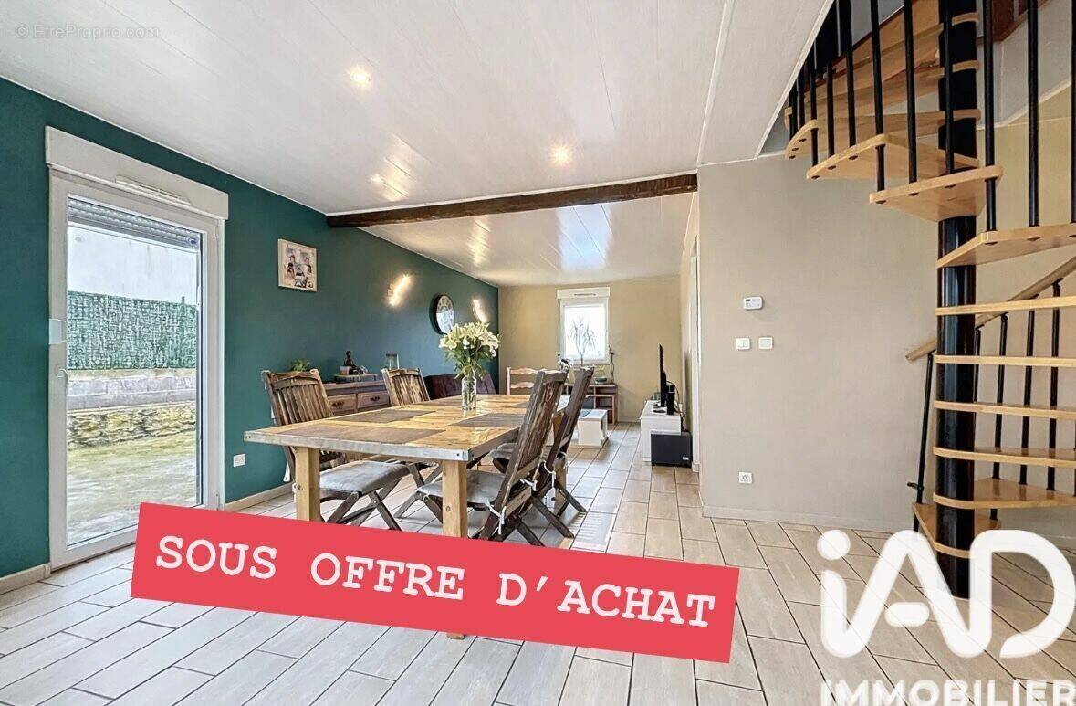 Photo 1 - Maison à GUSSAINVILLE