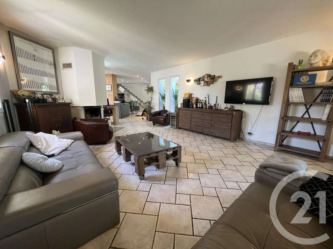 Maison 212 m² à Lucciana  - photo 10