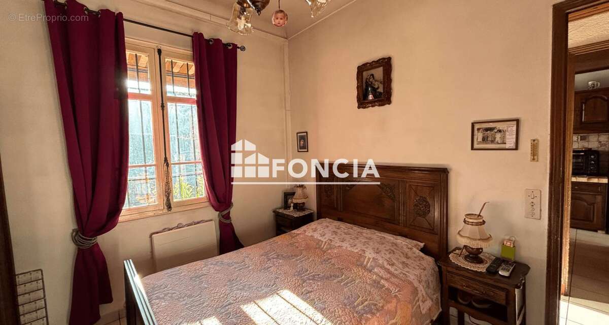 Maison à MOUANS-SARTOUX