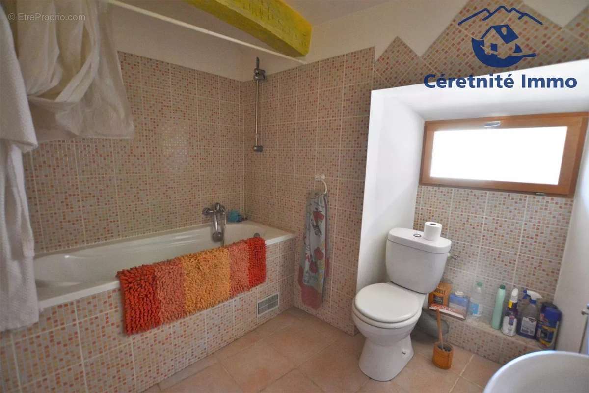 Appartement à SAINT-LAURENT-DE-CERDANS