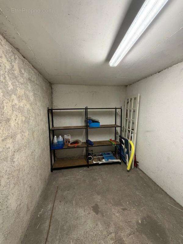 Parking à LE CANNET