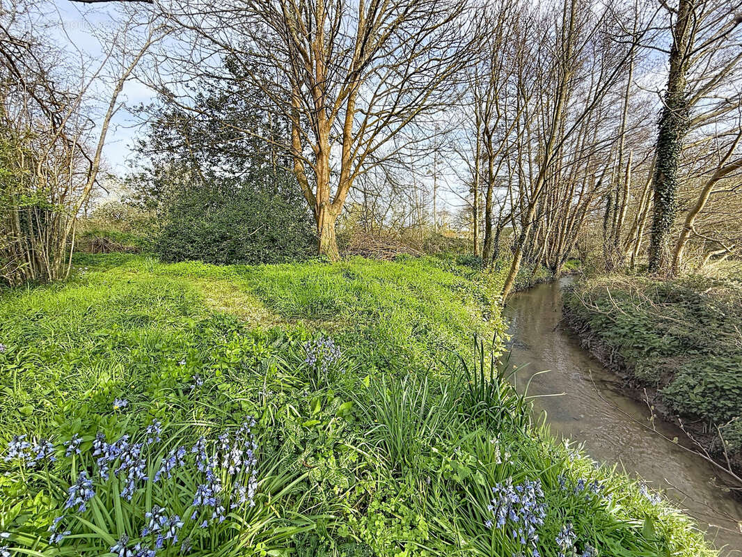 Maison à GOUVILLE-SUR-MER