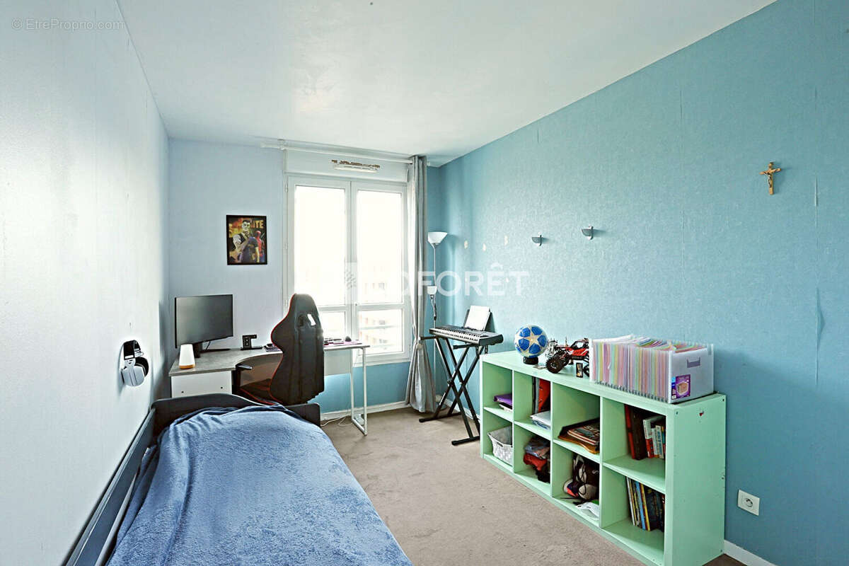 Appartement Montrouge 3 pièces, 2 chambres, balcon , parking et cave. - photo 11