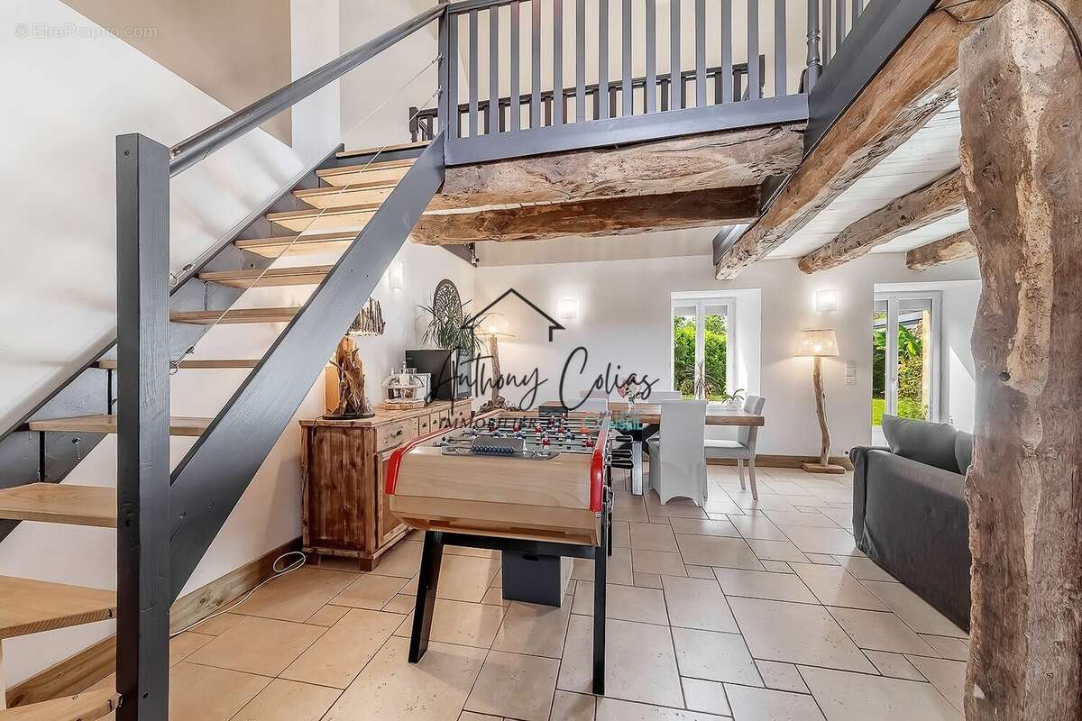 Séjour  - Maison à MOHON