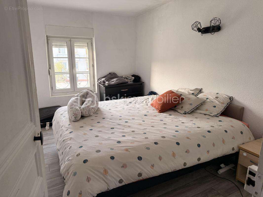 Appartement à BOURG-DE-PEAGE