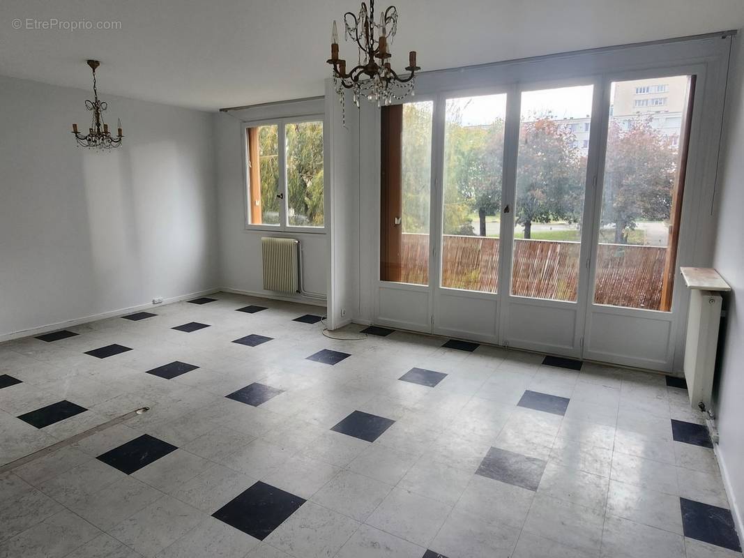 Appartement à MONTARGIS