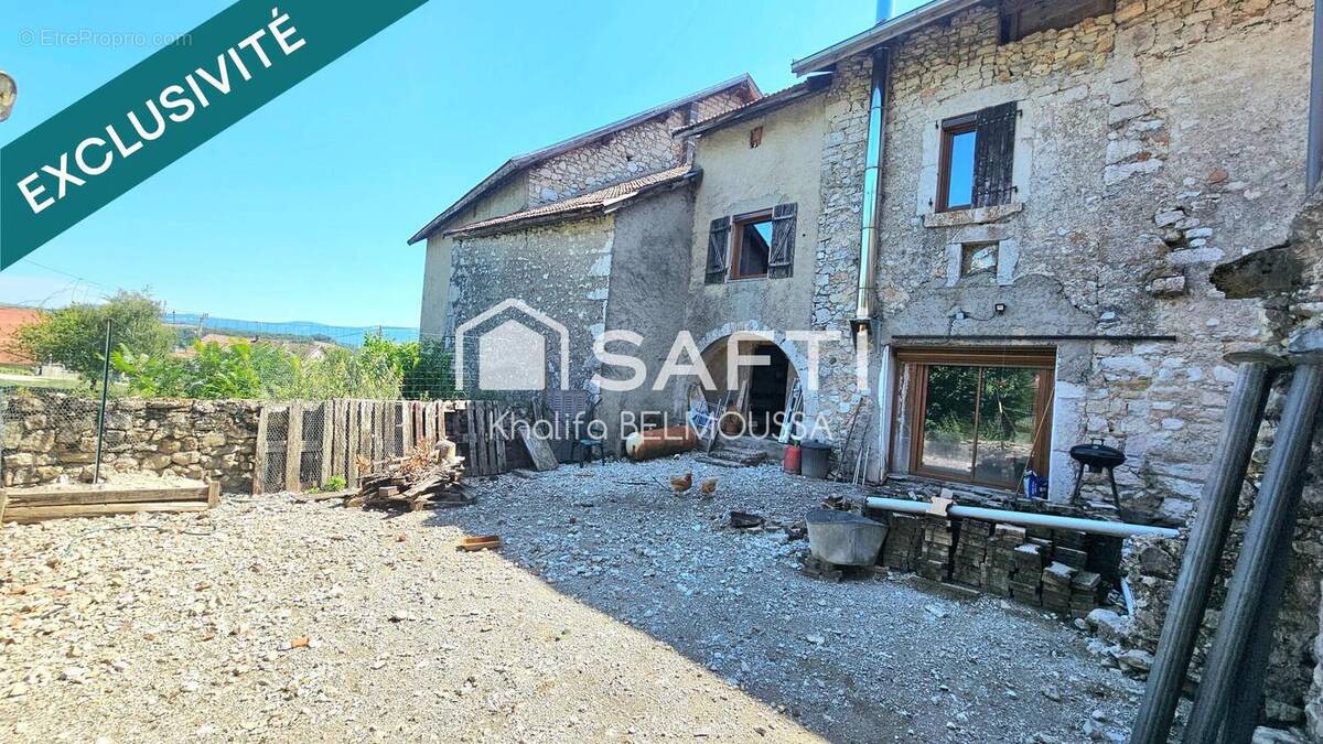 Photo 1 - Maison à CORBONOD