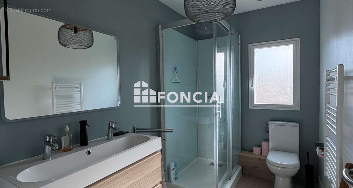 Maison à SAVIGNE-L'EVEQUE