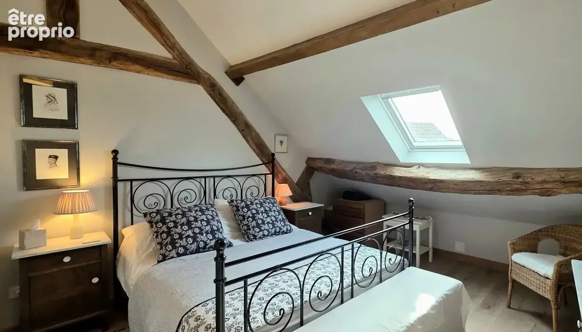 Charme et confort! Belle renovation, authenticité préservée. - photo 25